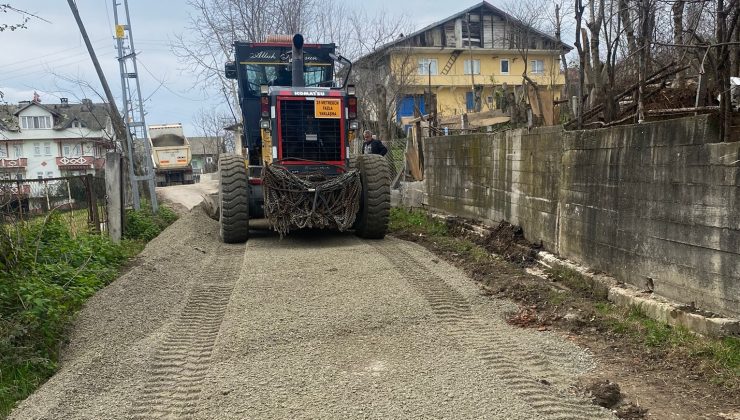 İl Özel İdare Görev Ve Sorumluluk Alanlarında Bulunan Yollarda Yol Standardı Yükseltme, İyileştirme, Bakım Ve Onarım Çalışmaları Devam