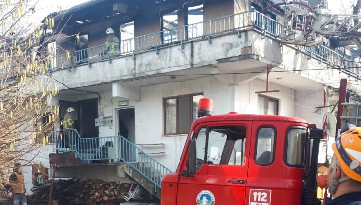 DERBENT KÖYÜNDE İKİ KATLI BİNADA YANGIN